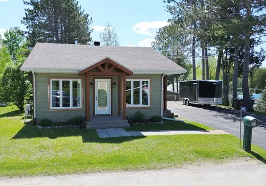 Bungalow for sale - 493 Ch. Beaurivage, Mont-Laurier, J0W1H0