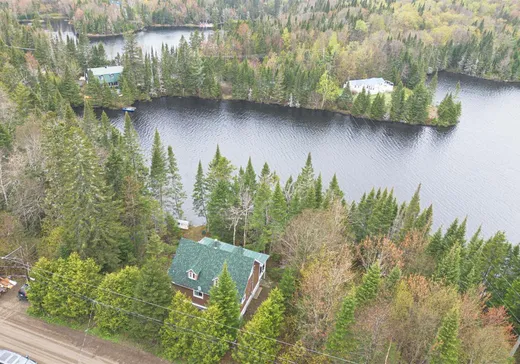 Maison à vendre - 50 Ch. Nadeau, Val-des-Lacs, J0T 2P0