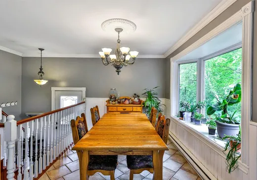 Maison à vendre - 1325 Av. des Érables, Saint-Jérôme, J7Z 6T8