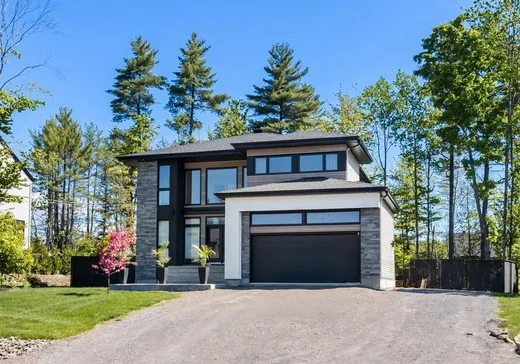 Maison à vendre - 17075 Rue du Corail, Mirabel, J7N 3P5