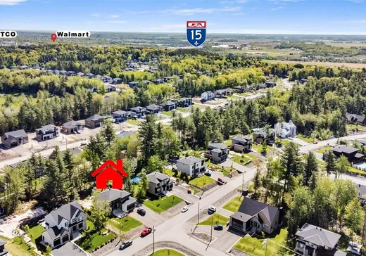 Maison à vendre - 17075 Rue du Corail, Mirabel, J7N 3P5