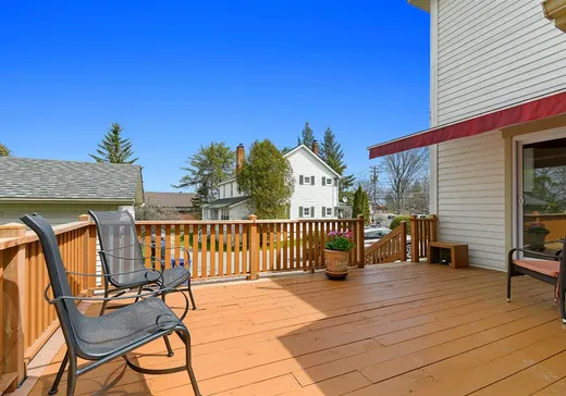 Maison à vendre - 216 Rue Principale S., Maniwaki, J9E 1Z9