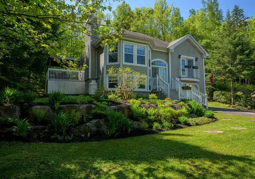 Maison à vendre - 996 Ch. du Lac-Renaud, Sainte-Adèle, J8B 2T6