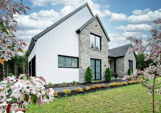 Bungalow for sale - 1140 Ch. du Massif, Saint-Sauveur, J0R1K0
