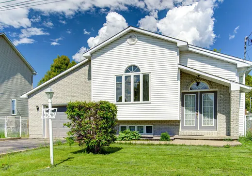 Two or more stories for sale - 55 Rue de l'Écluse, Vaudreuil-Dorion, J0P1M0