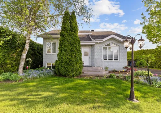 Maison à étages à vendre - 821 Rue Chalut, Berthierville, J0K1A0