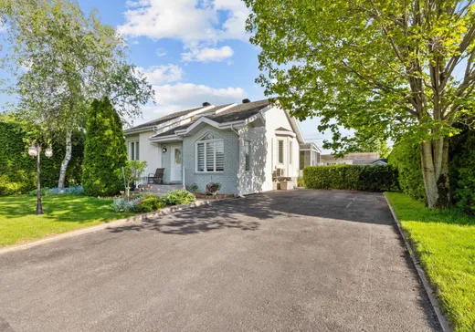 Maison à vendre - 821 Rue Chalut, Berthierville, J0K 1A0