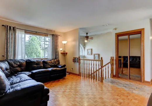 House for sale - 4060 Rue Donat, St-Hubert, J3Y 2L5