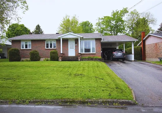 Bungalow à vendre - 1309 Av. Beaudette, Plessisville, G6L3C8
