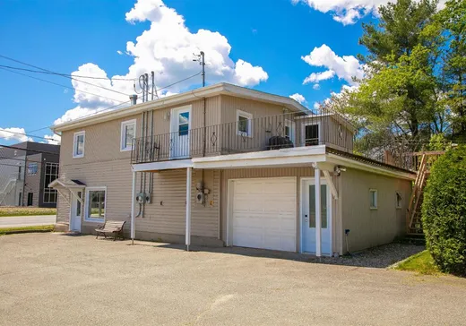 Maison à vendre - 1005 Ch. Hamel, Sherbrooke, J1R 0P8