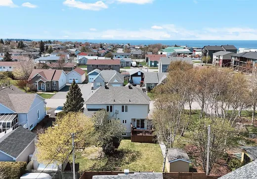 Maison à vendre - 107 Rue Carrier, Matane, G4W 4P5
