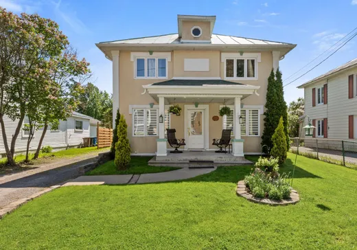 Maison à étages à vendre - 871 Rue De Montcalm, Berthierville, J0K1A0