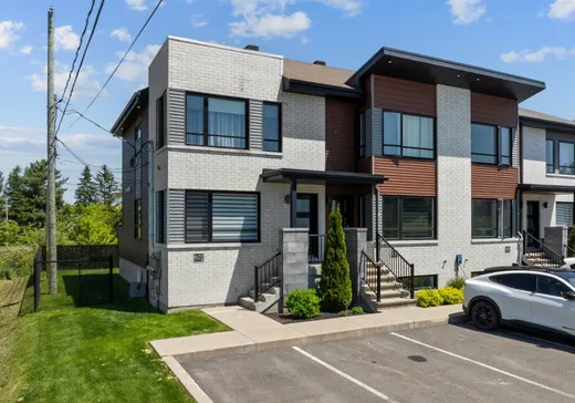 Two or more stories for sale - 602 Place Rancourt, L'Épiphanie, J5X0C3