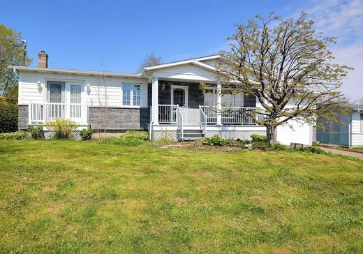 Maison à vendre - 211 Rue Brown, Val des Sources, J1T 3M6