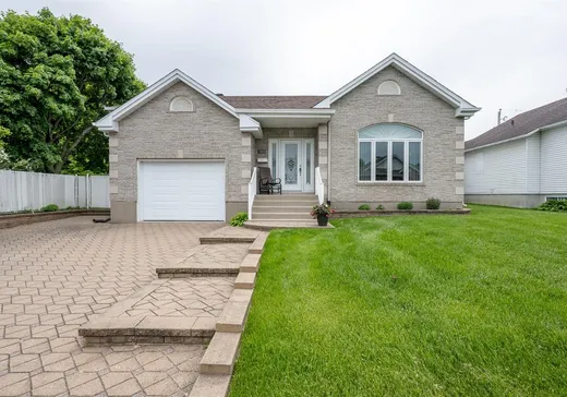 Split-level for sale - 1775 Rue Joseph-Gravel, Chambly, J3L6H2