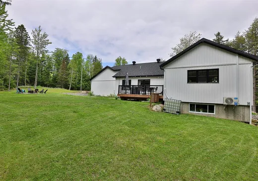 Maison à vendre - 149-151 Rue Lanthier, St-Hippolyte, J8A 1A8