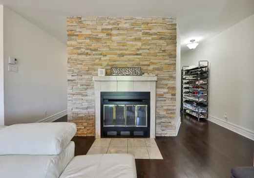 Condo for sale - 3490 Boul. Notre-Dame, Laval (Chomedey), H7V 3Z7