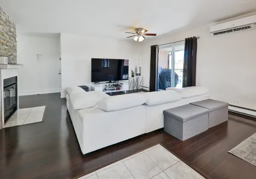 Condo for sale - 3490 Boul. Notre-Dame, Laval (Chomedey), H7V 3Z7