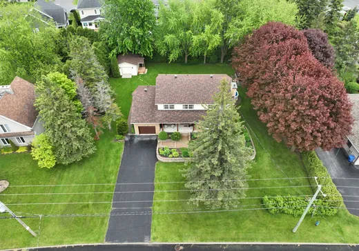 Maison à vendre - 687 Rue St-Jean-Baptiste, Salaberry-de-Valleyfield, J6T 2C2