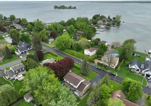 Maison à vendre - 687 Rue St-Jean-Baptiste, Salaberry-de-Valleyfield, J6T 2C2