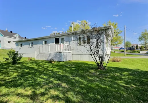 Maison à vendre - 12 Rue du Collège, Matane, G4W 9B6