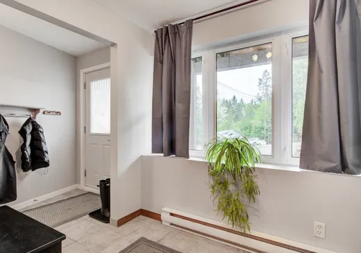 Maison à vendre - 625 Rue Chatelois, Sainte-Adèle, J8B 2H2
