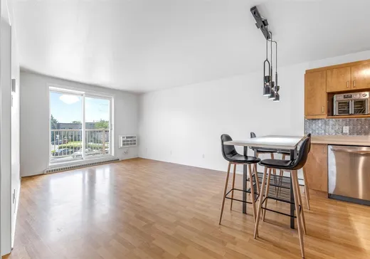 Condo à vendre - 2200 Rue St-Georges (Lemoyne), Saint-Lambert, J4R 1V6
