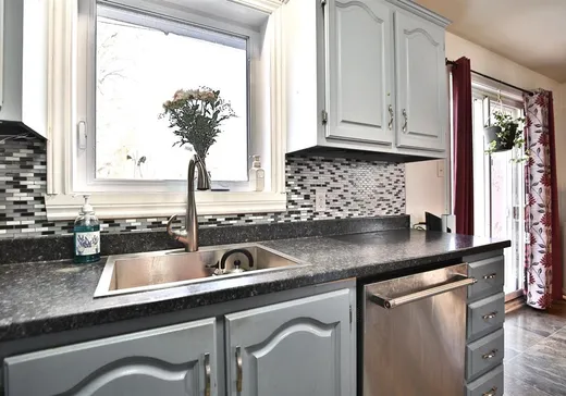 Maison à vendre - 1421 4e Rue, Chambly, J3L 4V4