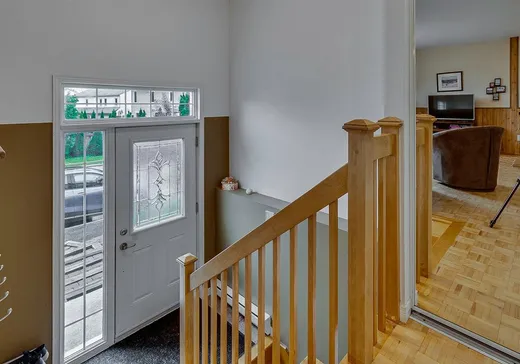 Maison à vendre - 950 Rue Ranger, Laval (Auteuil), H7H 3B2