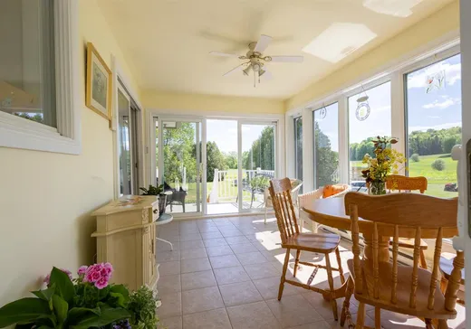 Fermette à vendre - 407 Rg St-Louis, St-Andre-Avellin, J0V 1W0