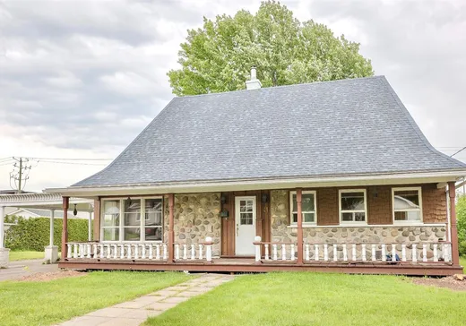Bungalow for sale - 41 Rue Arcand, Victoriaville, G6P3E7