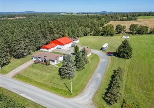 Fermette à vendre - 223Z 2e Rang, Wotton, J0A 1N0