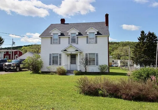 House for sale - 46 Mtée de Sandy-Beach, Gaspé, G4X 2B1