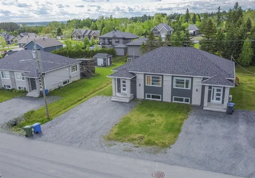 Maison à vendre - 1424 19e Rue, Saint-Côme-Linière, G0M 1J0