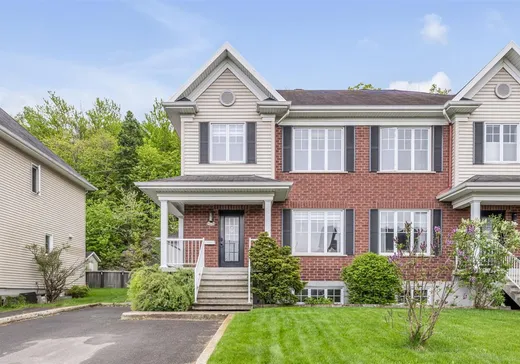 Two or more stories for sale - 1562 Rue Stanislas-Hébert, St-Romuald, G6W8K8