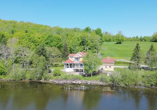 House for sale - 1250 Ch. Tour-du-Lac-des-Îles, Mont-Laurier, J9L 3G7
