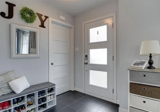 Maison à vendre - 106 Rue Athéna, Sherbrooke, J1R 0W4