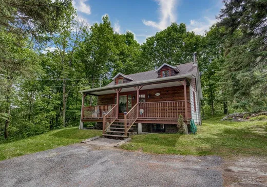 Un étage et demi à vendre - 541 Rue Bolduc, Sherbrooke, J1L1H8