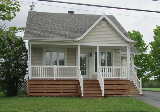 Maison à vendre - 132 Av. Commerciale, Tring-Jonction, G0N 1X0