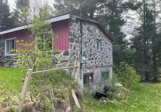 Maison à vendre - 1939 Av. J.-C.-Cloutier, Ste-Lucie, J0T 2J0