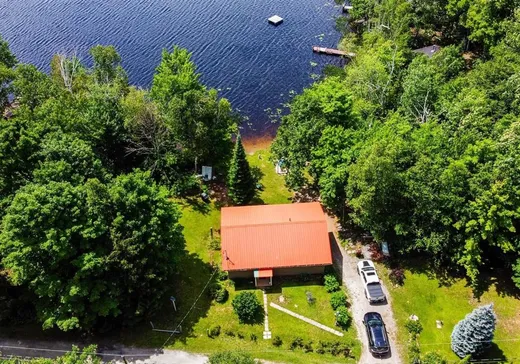 Maison à vendre - 137 Ch. Daniel-Stone, Brownsburg-Chatham, J8G 1K4