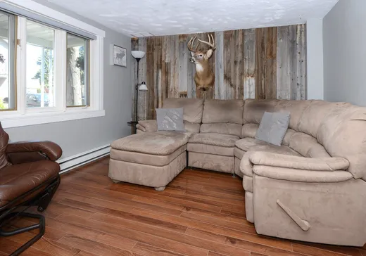 House for sale - 101 Rue St-Louis, Salaberry-de-Valleyfield, J6T 1N2
