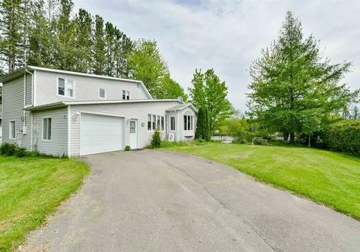 Maison à étages à vendre - 2818 Ch. Julienne, Weedon, J0B3J0