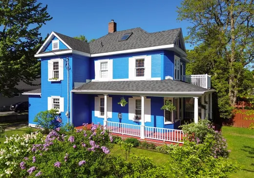 Two or more stories for sale - 2 Rue Winder, Sherbrooke, J1M1L4