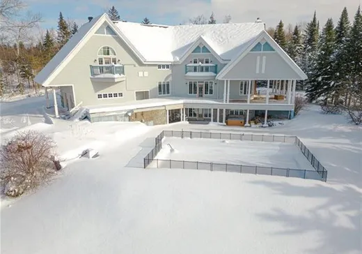 Two or more stories for sale - 2100 Ch. de Georgeville, Magog, J1X7V6
