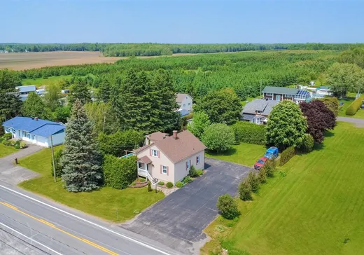 Maison à vendre - 1884 Boul. St-Joseph O., Drummondville, J2B 8A8