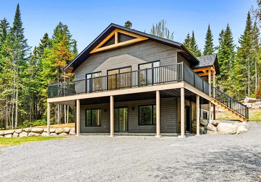 Bungalow à vendre - 1717 Ch. du 1er-Rang, Ste-Lucie, J0T2J0