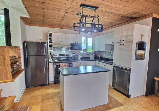 House for sale - 21 Rue Morency, Amqui, G5J 3L9
