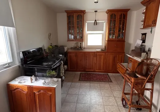 Maison à vendre - 11 Rue du Centre, Grenville, J0V 1B0