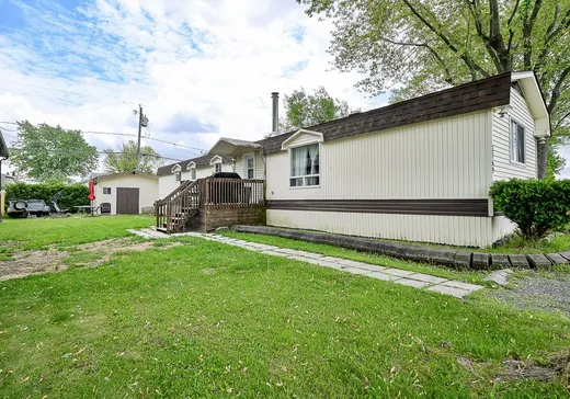 Maison à vendre - 3769 Rg de la Rivière N., Saint-Jean-Baptiste, J0L 2B0